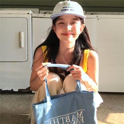 悲伤的贝拉多娜